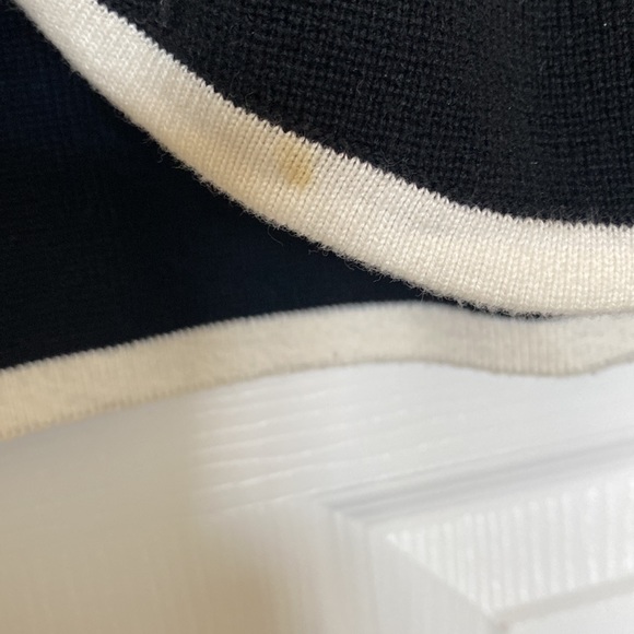 *New* “Chaps”  black/white sweater; size P/S - Picture 7 of 7